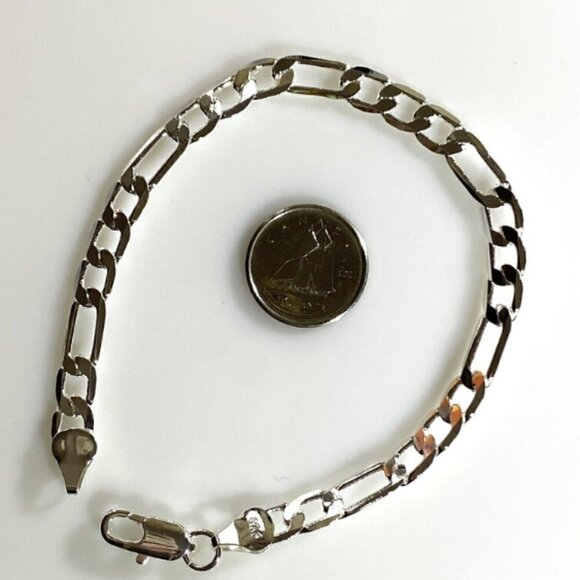 Diamond Cut Figaro Chain Bracelet - Picture 4 of 10